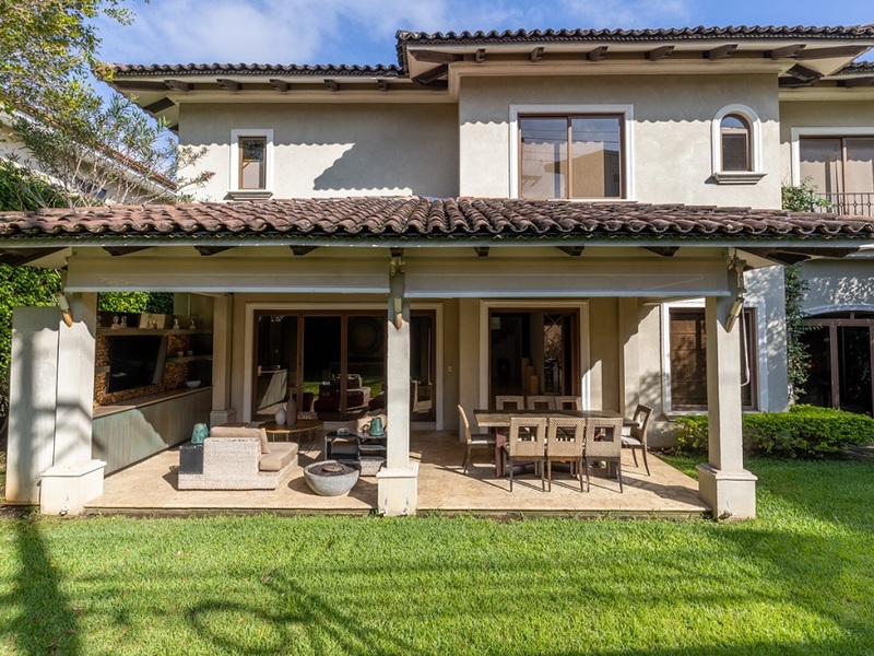 4 Bed Single Family Homes For Sale in Escazu Costa Rica